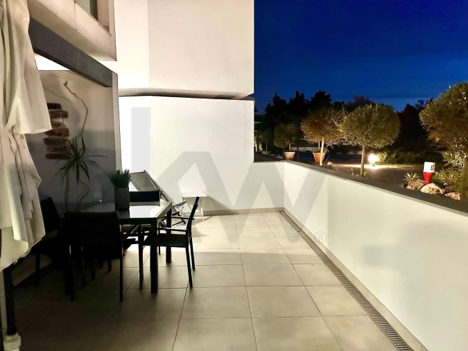 Apartamento T2 para Arrendamento em Carcavelos e Parede Foto 24