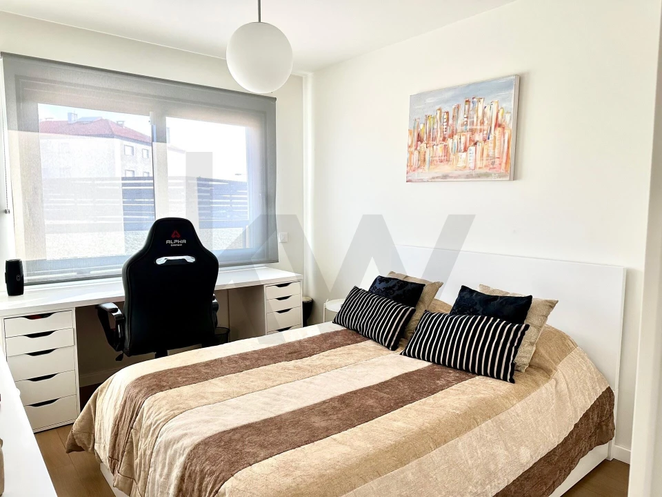 Apartamento T2 para Arrendamento em Carcavelos e Parede Foto 16