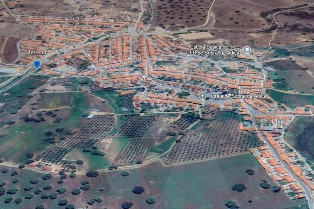 Terreno para Venda em Sobral da Adiça Foto 1