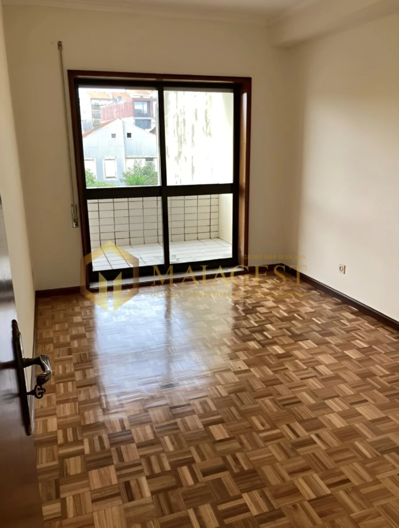 Apartamento T2 para Arrendamento em Bonfim Foto 6