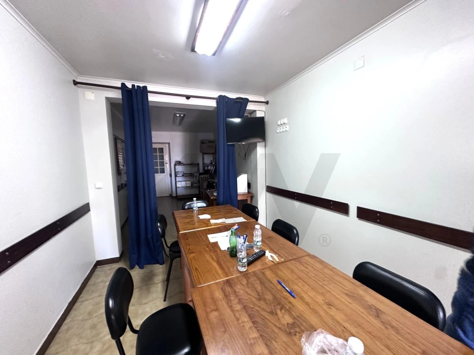 Moradia T3 para Venda em Vila do Porto Foto 7