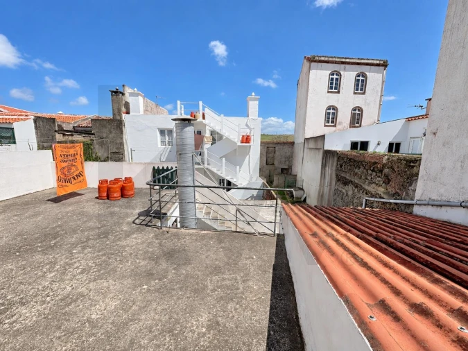 Moradia T3 para Venda em Vila do Porto Foto 23