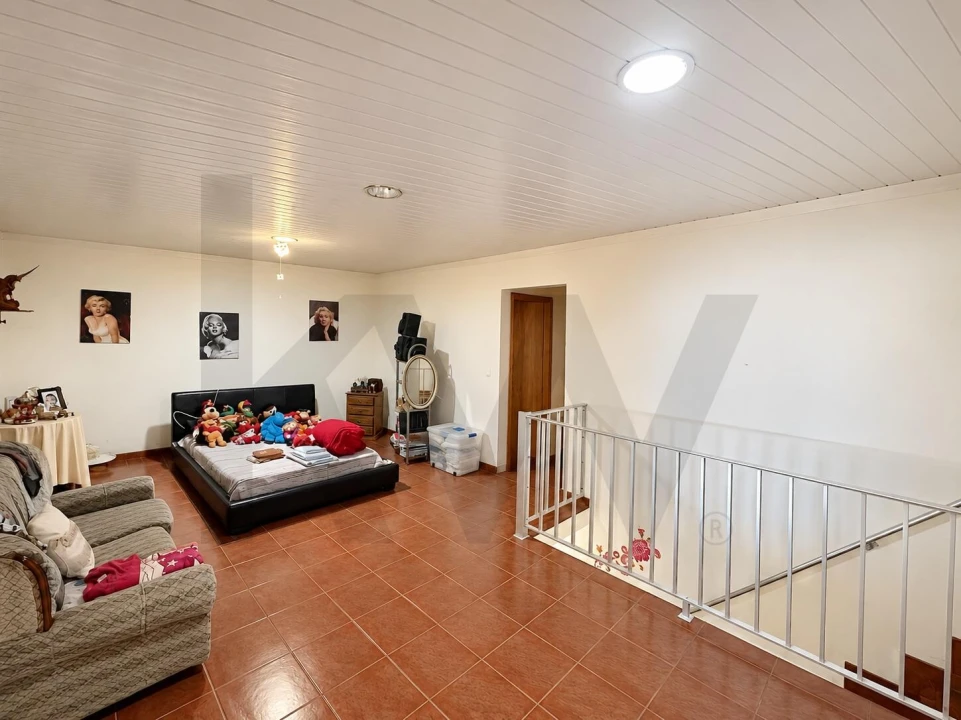 Moradia T3 para Venda em Vila do Porto Foto 15