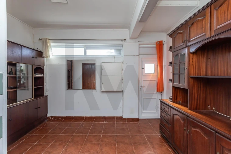 Apartamento T1 para Venda em Barcarena Foto 4