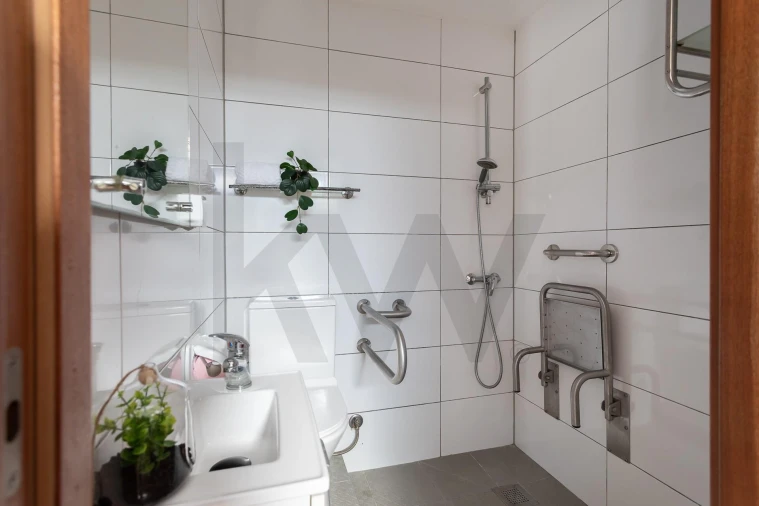 Apartamento T1 para Venda em Barcarena Foto 8