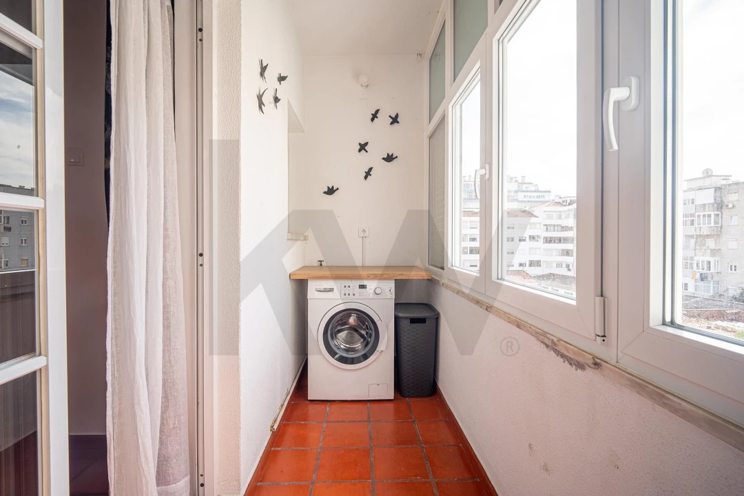 Apartamento T3 para Arrendamento em Costa da Caparica Foto 5