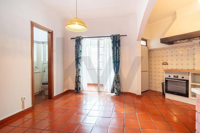 Apartamento T3 para Arrendamento em Costa da Caparica Foto 2