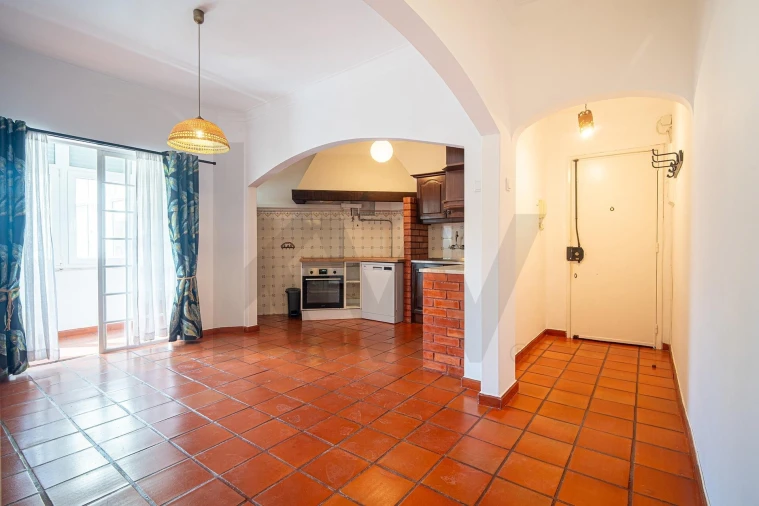 Apartamento T3 para Arrendamento em Costa da Caparica Foto 1