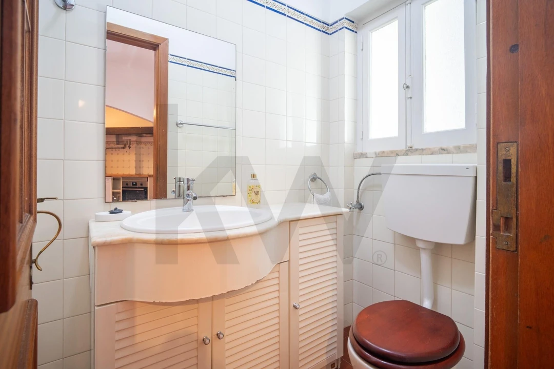 Apartamento T3 para Arrendamento em Costa da Caparica Foto 4