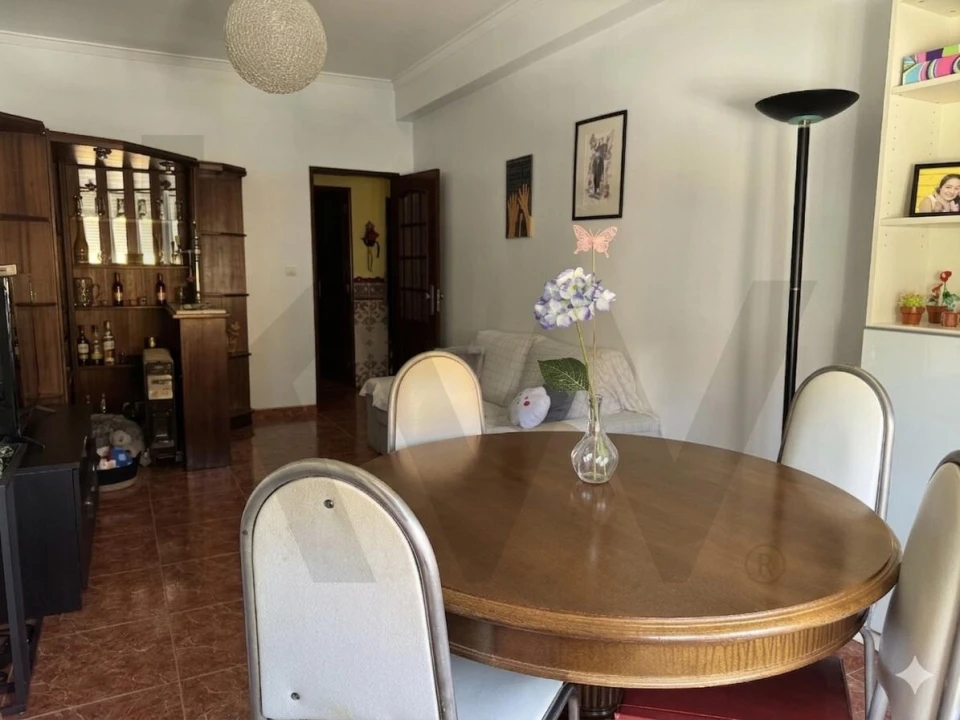 Apartamento T3 para Venda em Santa Iria de Azoia, São João da Talha e Bobadela Foto 2