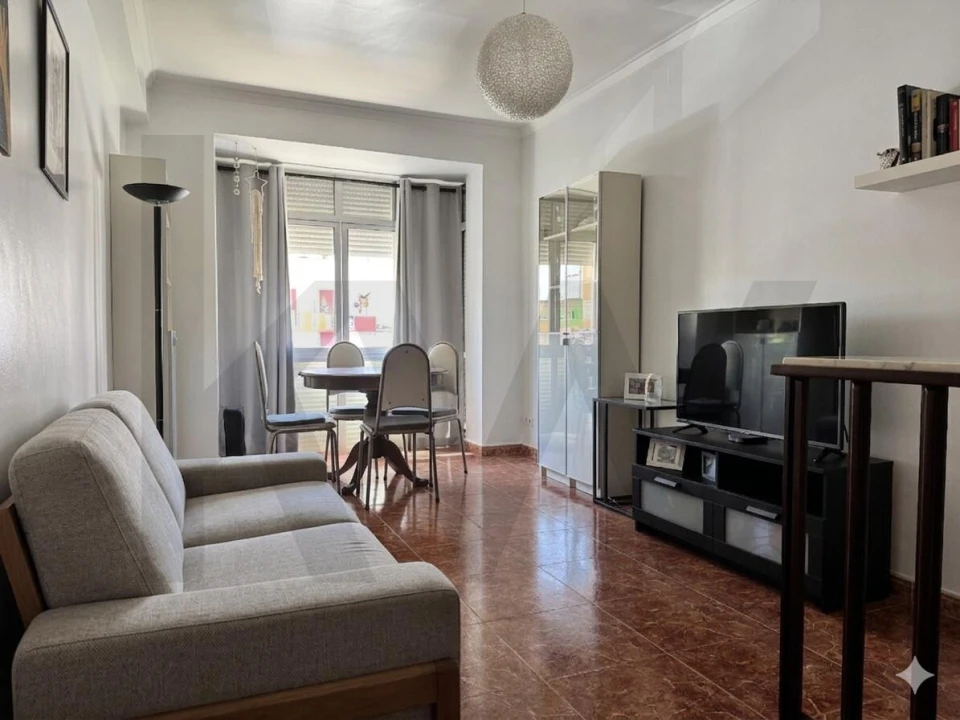 Apartamento T3 para Venda em Santa Iria de Azoia, São João da Talha e Bobadela Foto 1