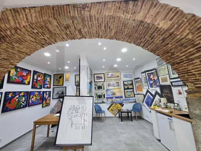 Loja para Arrendamento em Misericórdia Foto 5