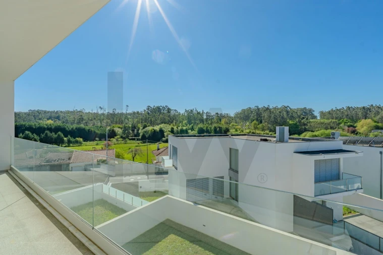 Moradia T3 para Venda em Santa Maria da Feira, Travanca, Sanfins e Espargo Foto 21