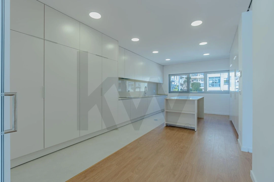 Moradia T3 para Venda em Santa Maria da Feira, Travanca, Sanfins e Espargo Foto 4