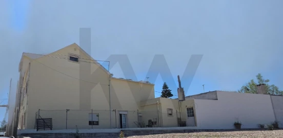 Moradia T6 para Venda em Carregado e Cadafais