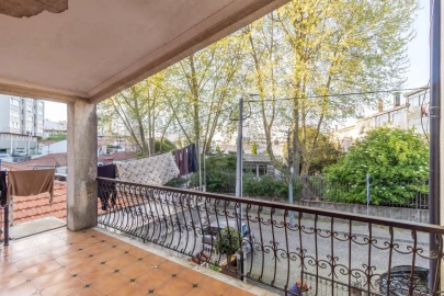 Moradia T3 para Venda em Mafamude e Vilar do Paraíso