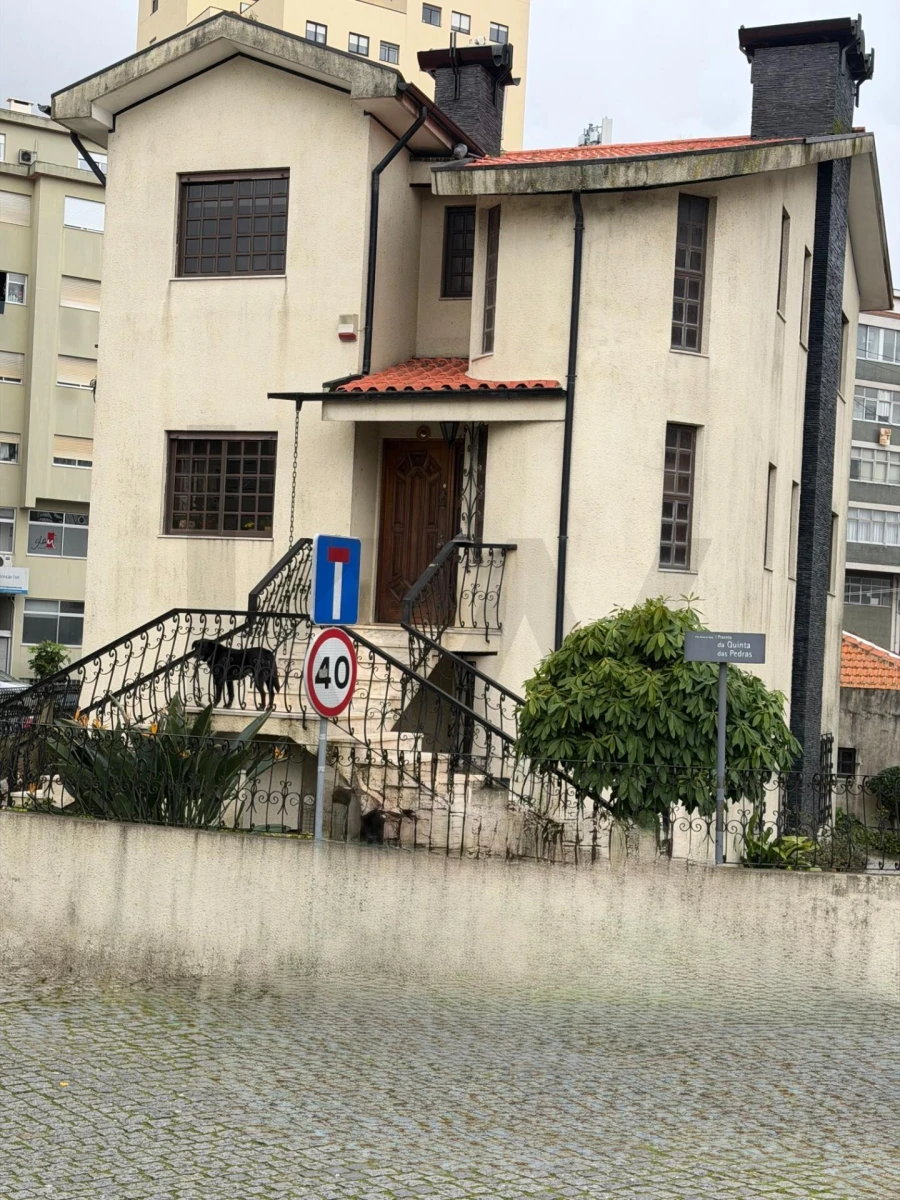 Moradia T3 para Venda em Mafamude e Vilar do Paraíso Foto 6