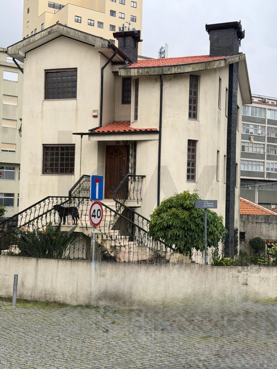 Moradia T3 para Venda em Mafamude e Vilar do Paraíso