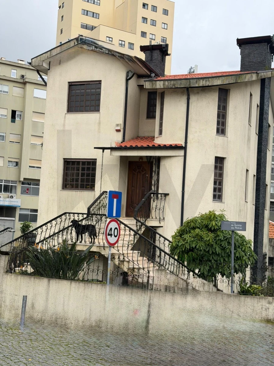 Moradia T3 para Venda em Mafamude e Vilar do Paraíso Foto 5