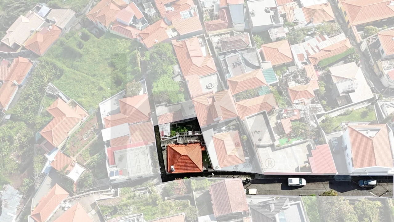 Moradia T2 para Venda em Funchal (São Pedro) Foto 13