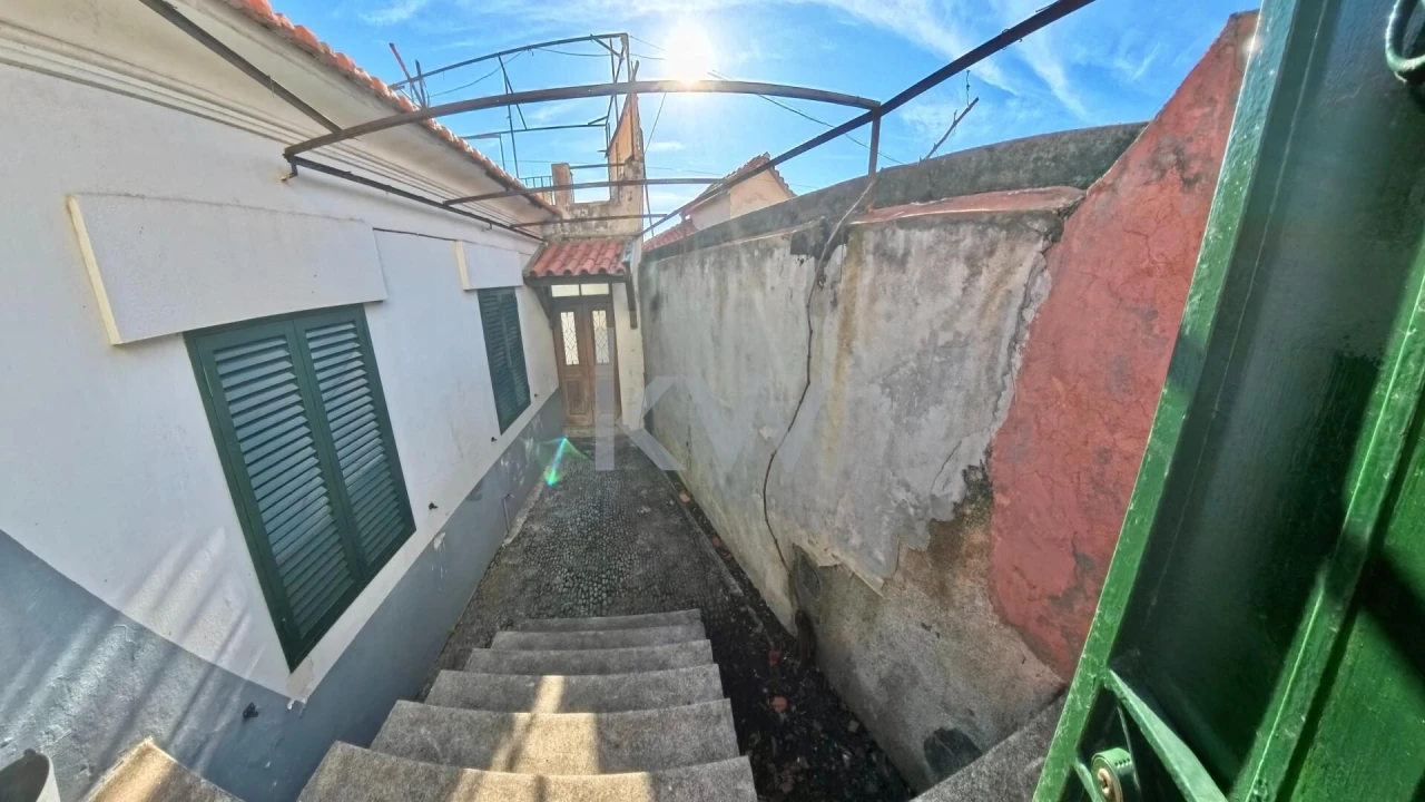 Moradia T2 para Venda em Funchal (São Pedro) Foto 15