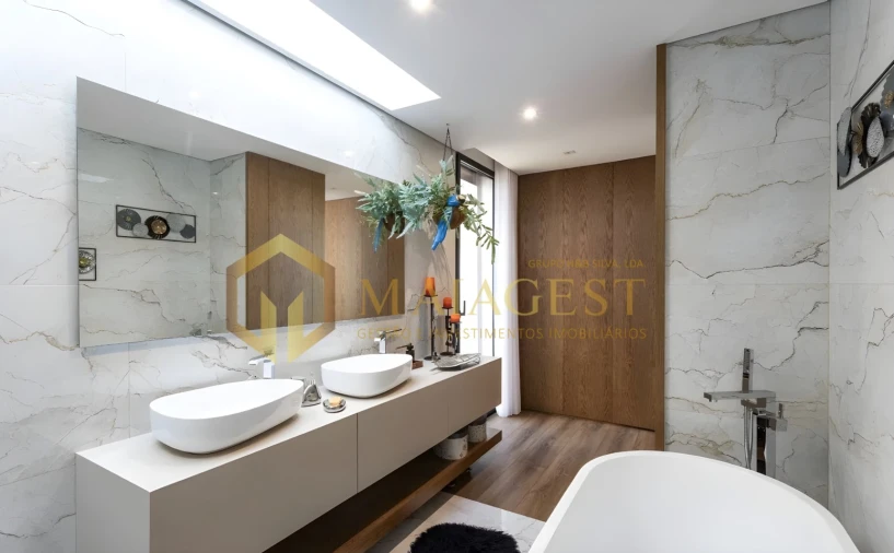 Moradia T3 para Venda em Perafita, Lavra e Santa Cruz do Bispo Foto 28