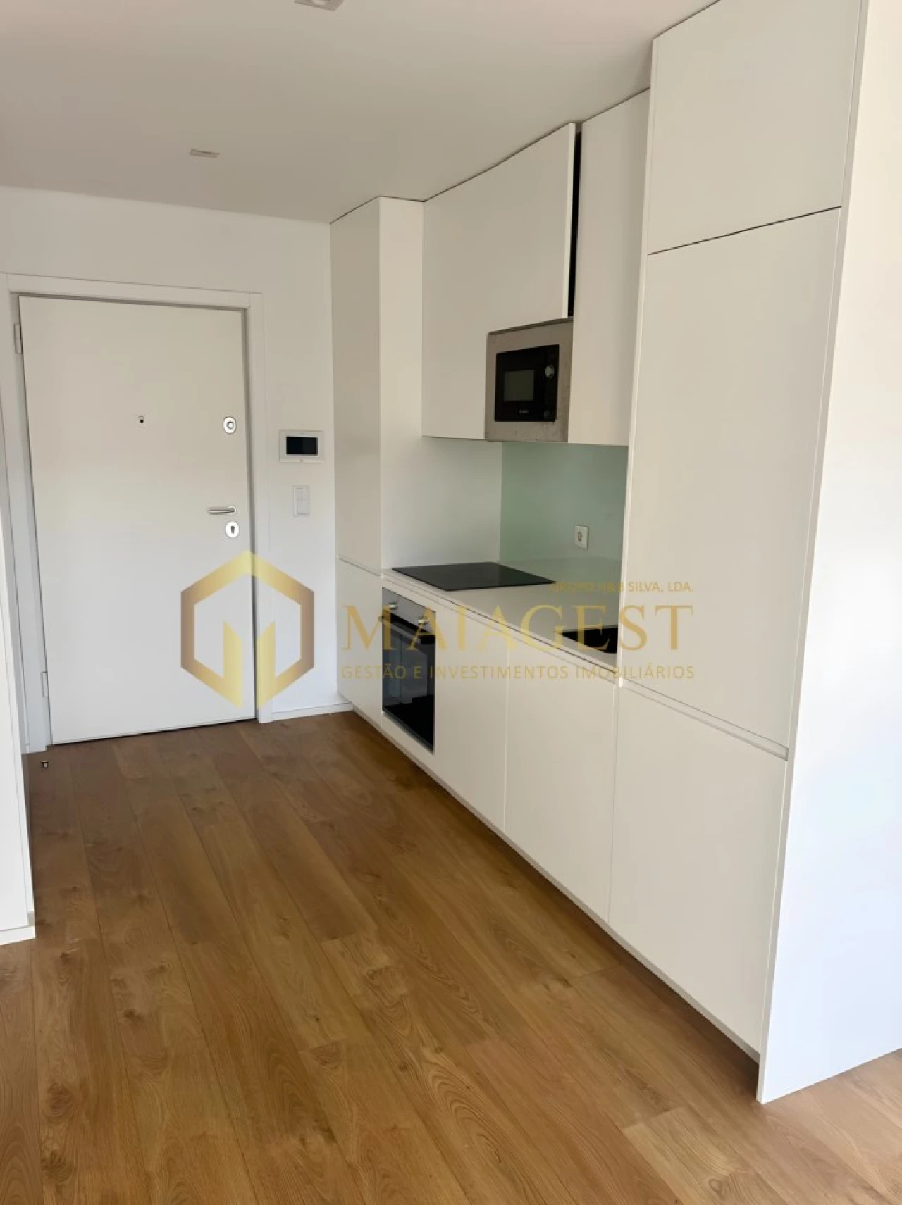 Apartamento T1 para Arrendamento em Paranhos Foto 6