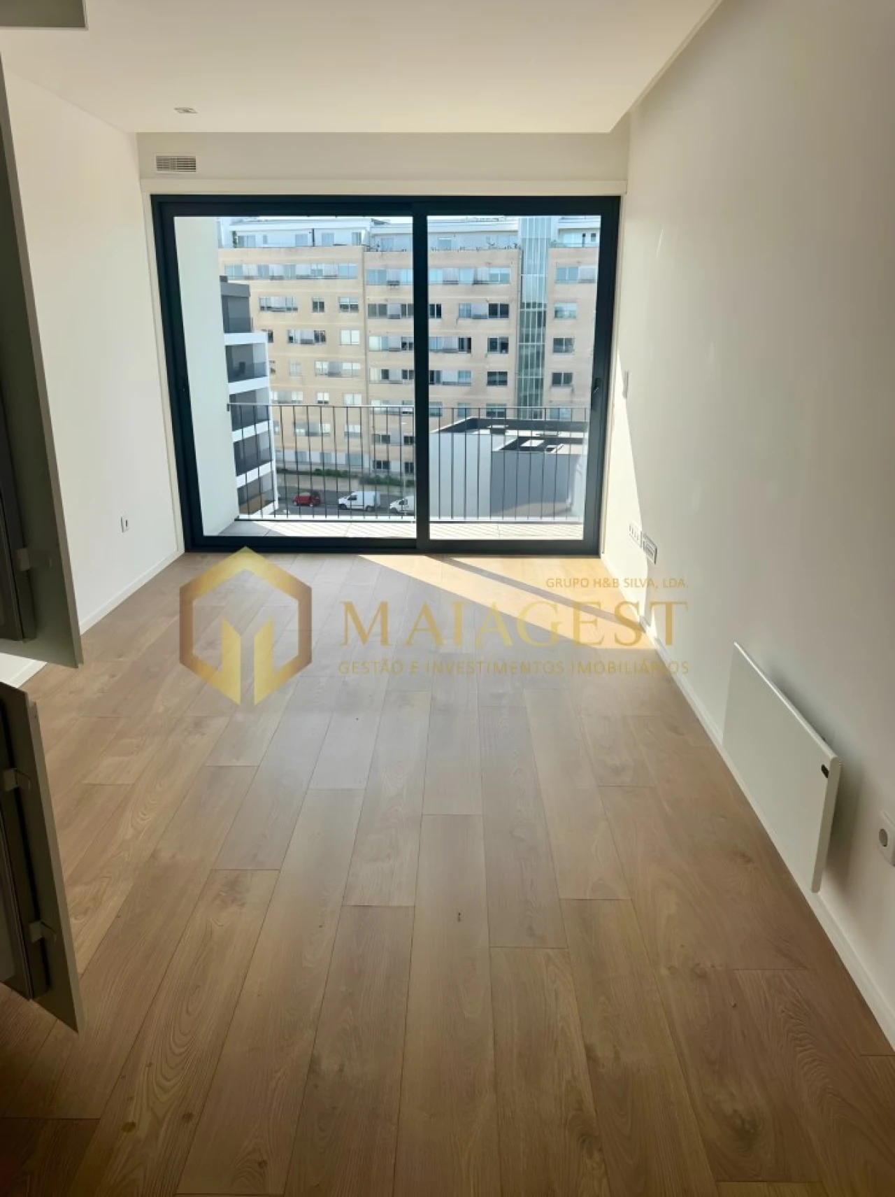 Apartamento T1 para Arrendamento em Paranhos Foto 9