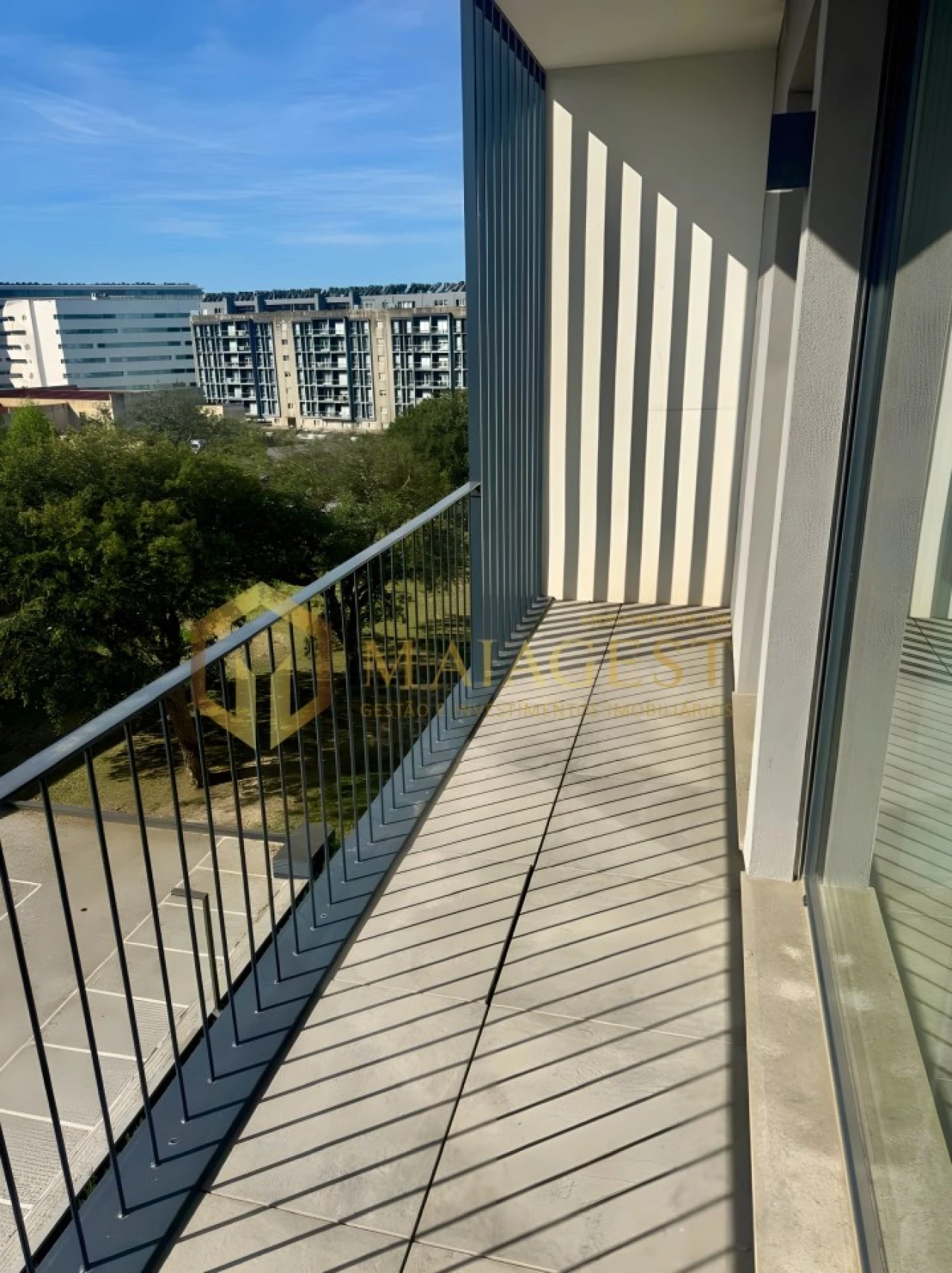 Apartamento T1 para Arrendamento em Paranhos Foto 10