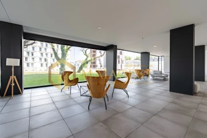 Apartamento T1 para Arrendamento em Paranhos