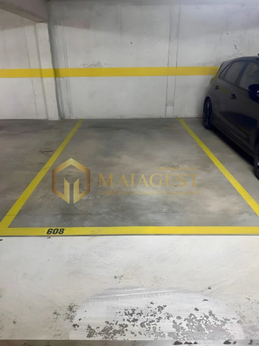 Apartamento T1 para Arrendamento em Paranhos Foto 19