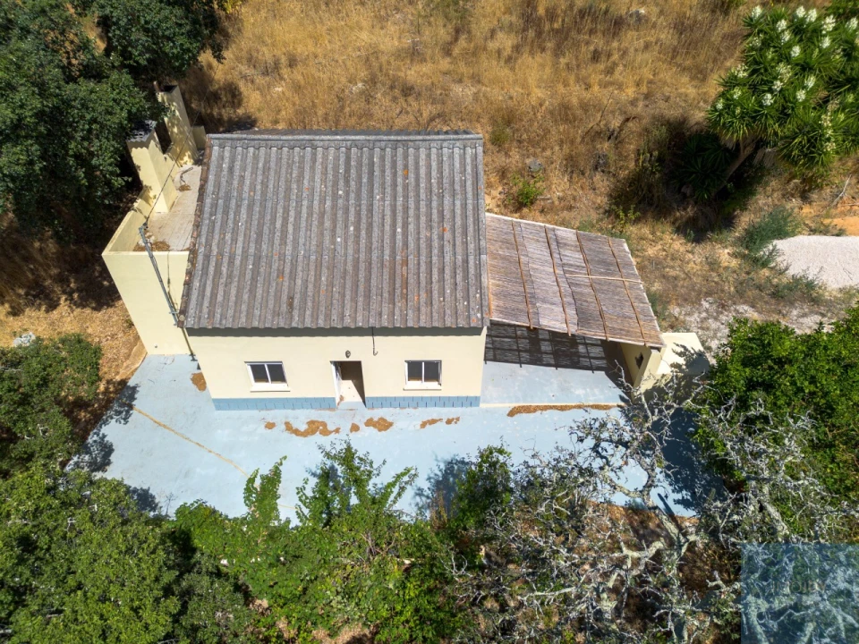 Moradia T3 para Venda em Marmelete Foto 2