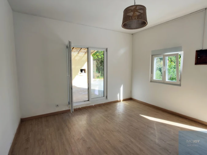 Moradia T3 para Venda em Marmelete Foto 6