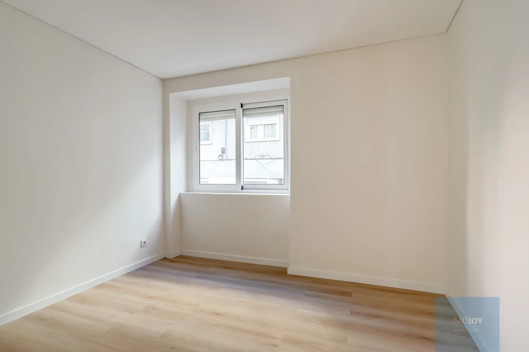 Apartamento T3 para Venda em Queluz e Belas Foto 9