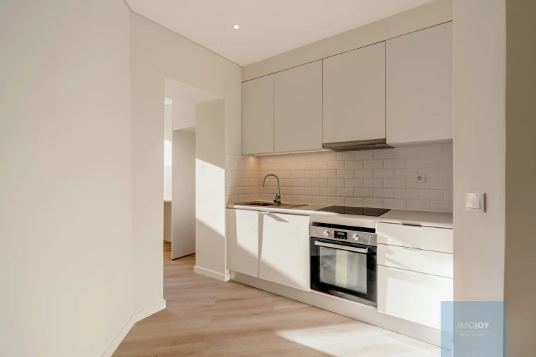 Apartamento T3 para Venda em Queluz e Belas Foto 3