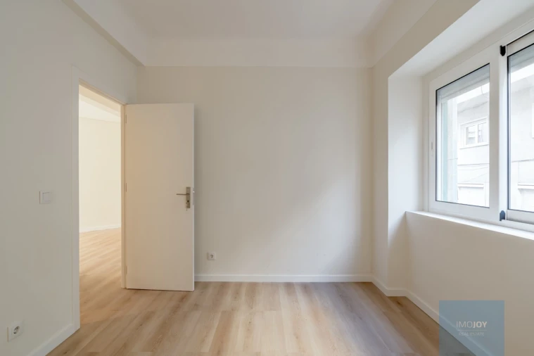 Apartamento T3 para Venda em Queluz e Belas Foto 16