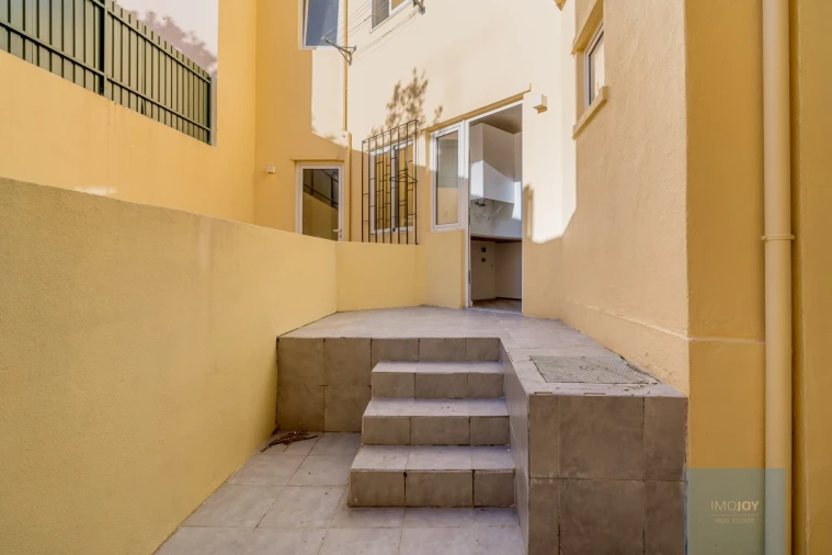 Apartamento T3 para Venda em Queluz e Belas Foto 19