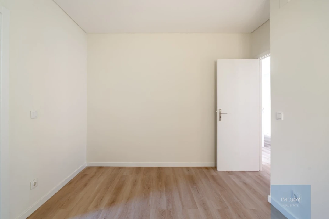 Apartamento T3 para Venda em Queluz e Belas Foto 15