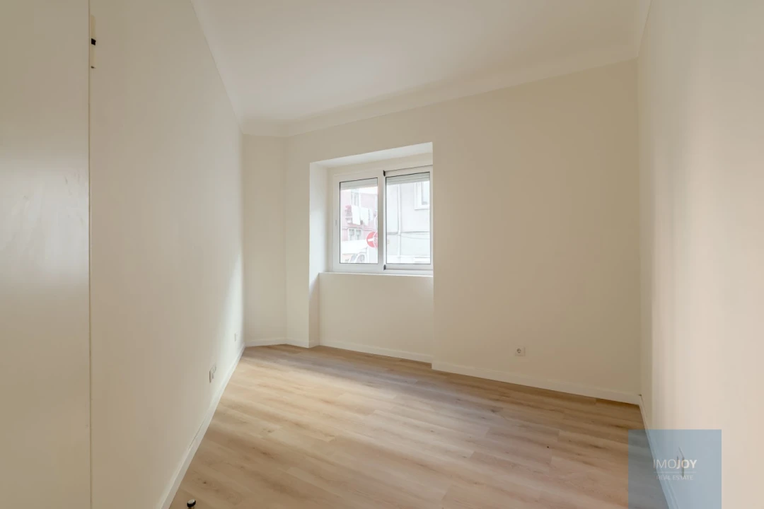 Apartamento T3 para Venda em Queluz e Belas Foto 9