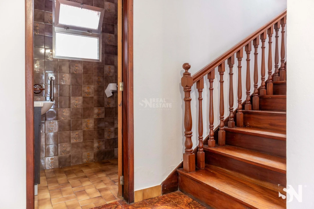 Moradia T4 para Venda em Funchal (Santa Maria Maior) Foto 20