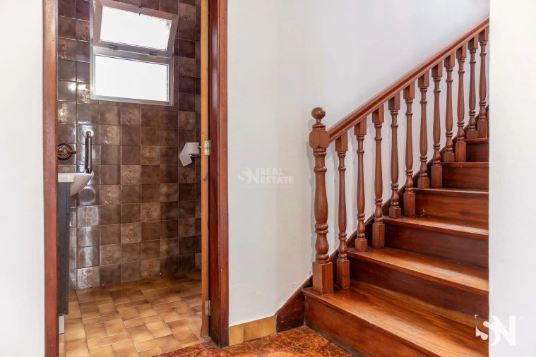 Moradia T4 para Venda em Funchal (Santa Maria Maior) Foto 20