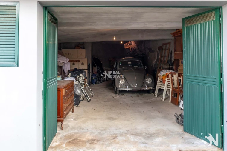 Moradia T4 para Venda em Funchal (Santa Maria Maior) Foto 14