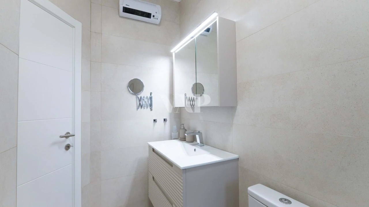 Moradia T5 para Venda em Boliqueime Foto 34