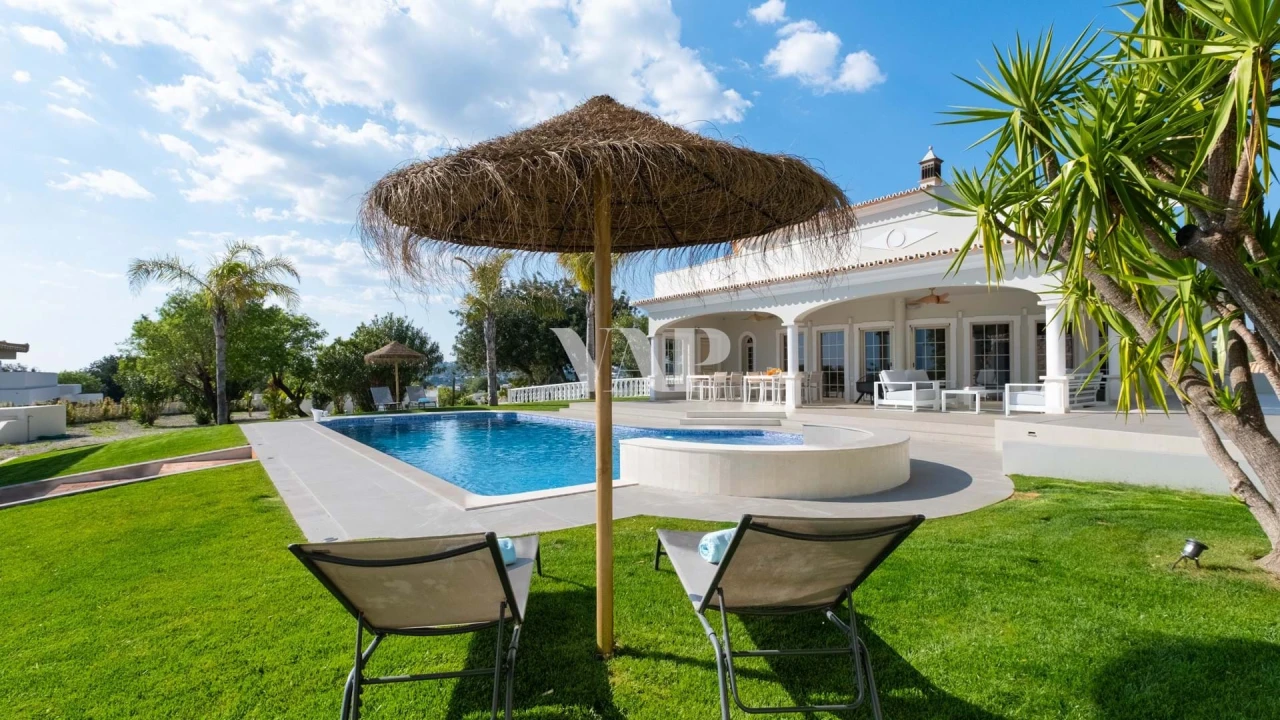 Moradia T5 para Venda em Boliqueime Foto 53