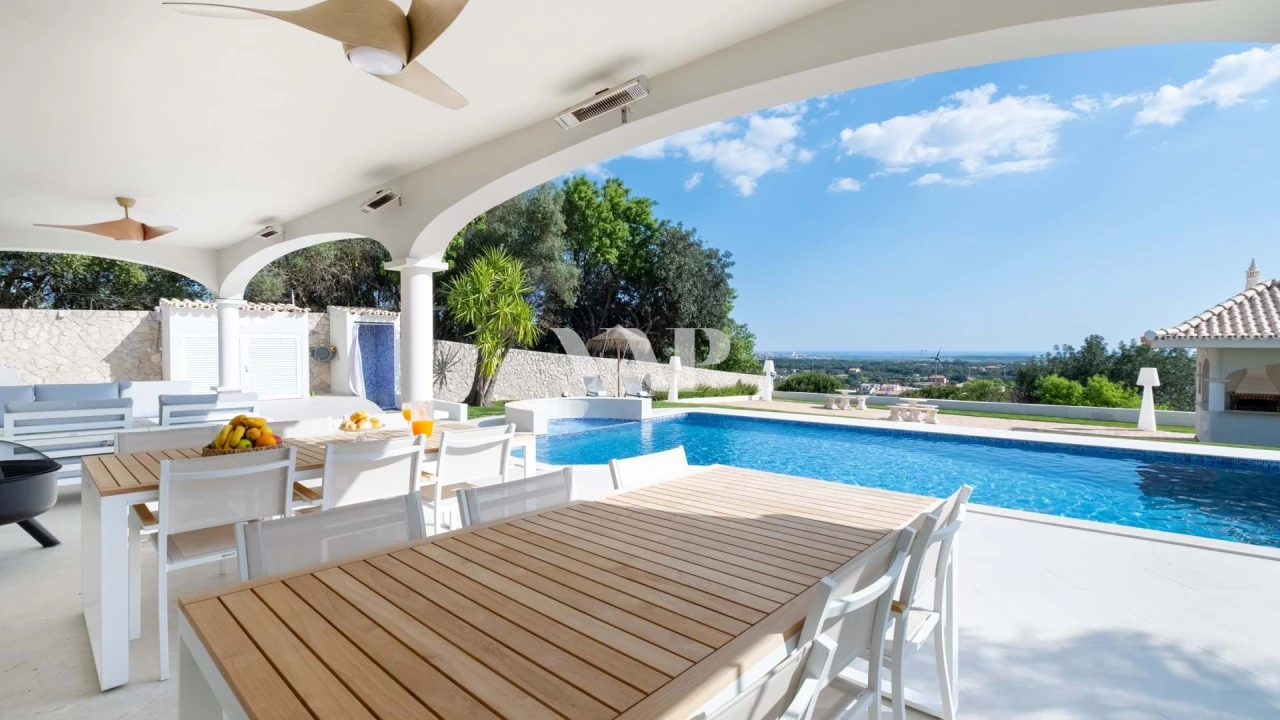 Moradia T5 para Venda em Boliqueime Foto 15