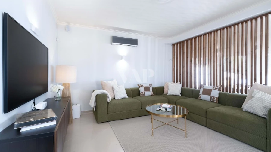 Moradia T5 para Venda em Boliqueime Foto 8