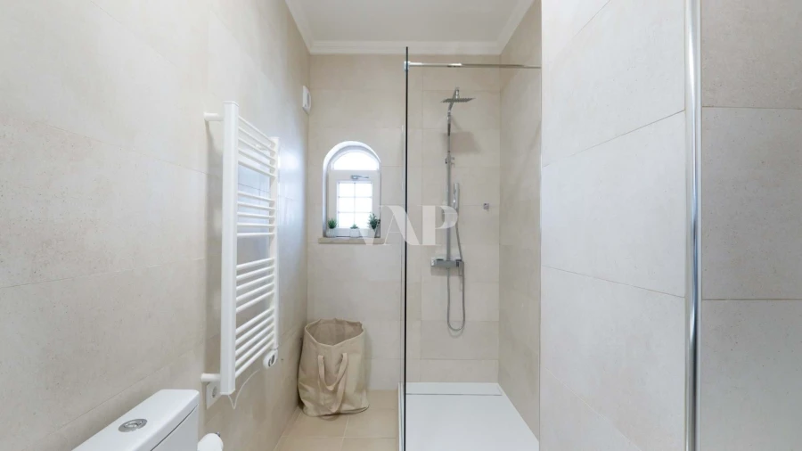 Moradia T5 para Venda em Boliqueime Foto 33