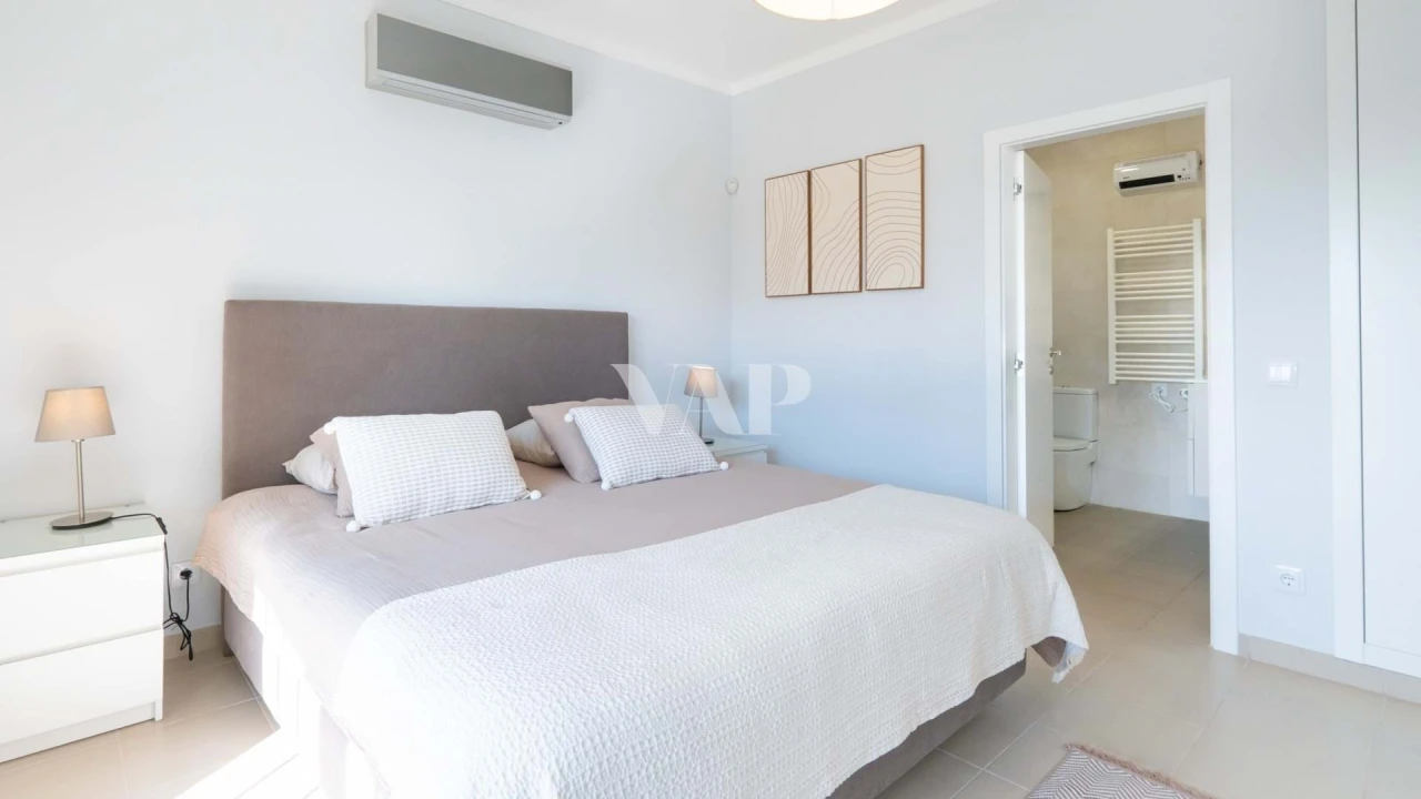 Moradia T5 para Venda em Boliqueime Foto 27