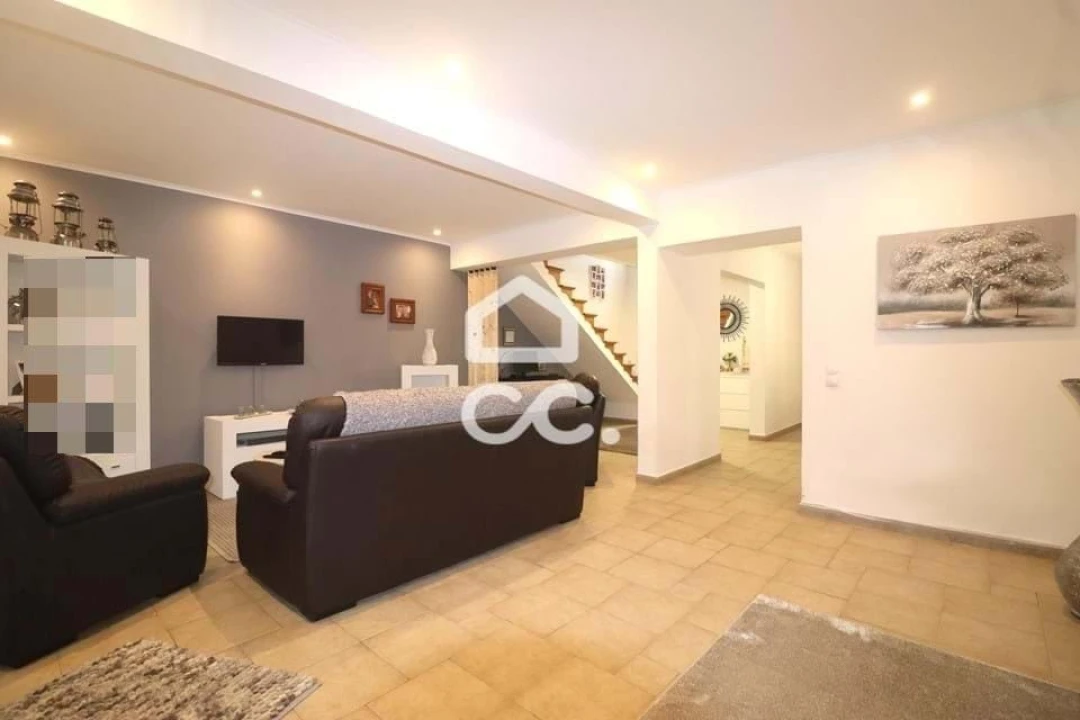 Moradia T3 para Venda em Lagoa (Nossa Senhora do Rosario) Foto 3