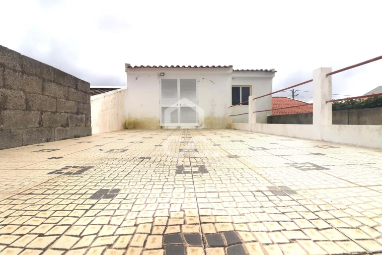 Moradia T3 para Venda em Lagoa (Nossa Senhora do Rosario) Foto 25